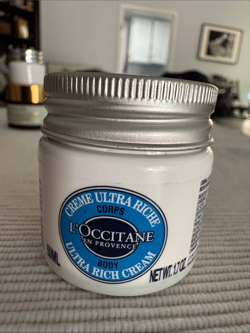 L'OCCITANE White Jar Ultra Rich Body Cream with Blue Label